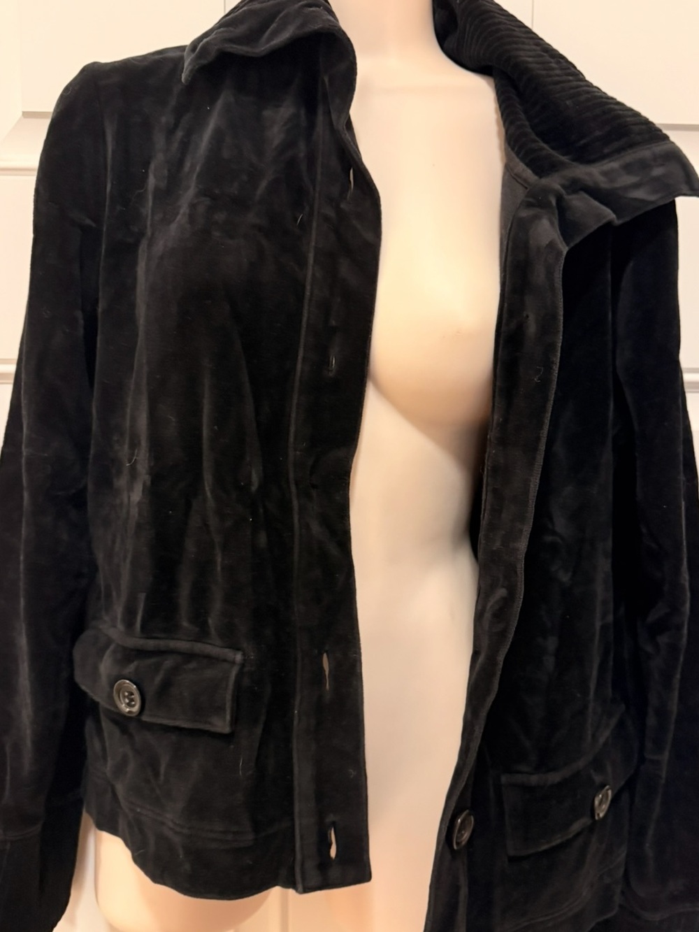Jones New York Button Jacket - Black Velvety, L